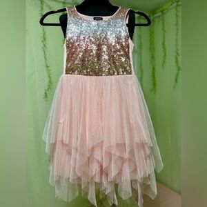 Zenzi Girls Medium Sequin Peach/Pink dress.